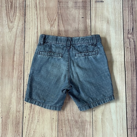 Old Navy Denim Toddler Shorts - Picture 3 of 9